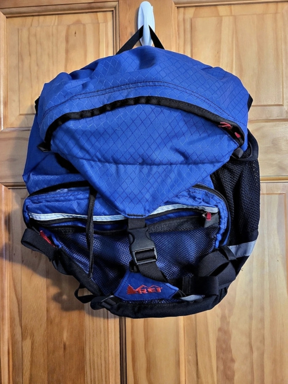 REI blue And Black Bicycle Saddlebag